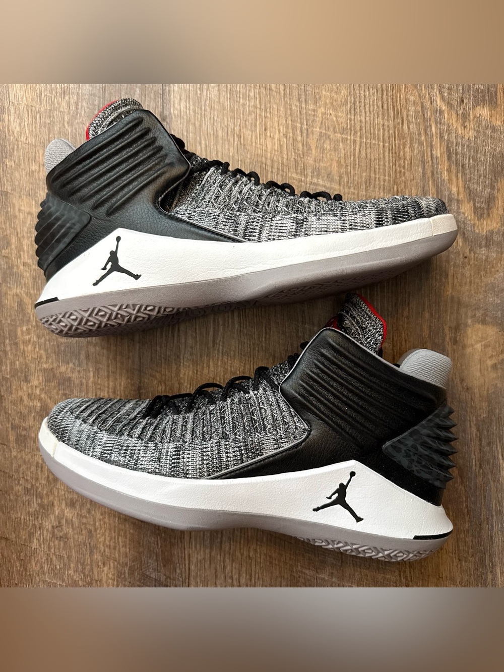 Nike Air Jordan 32 XXXII MVP Black Cement Grey Red Men’s Size 11 Sneakers Shoes